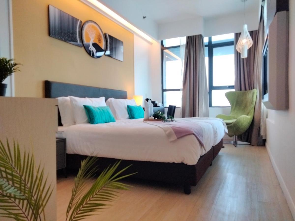 Centrestage Pj By Homebrickz Petaling Jaya Exterior photo